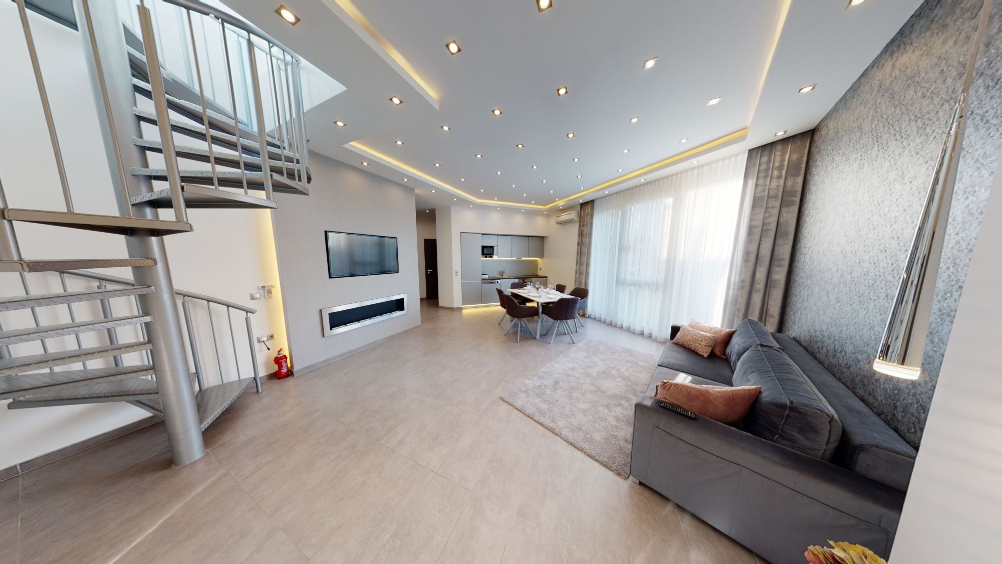 Luxurious apartment for rent with three bedrooms and rooftop wellness