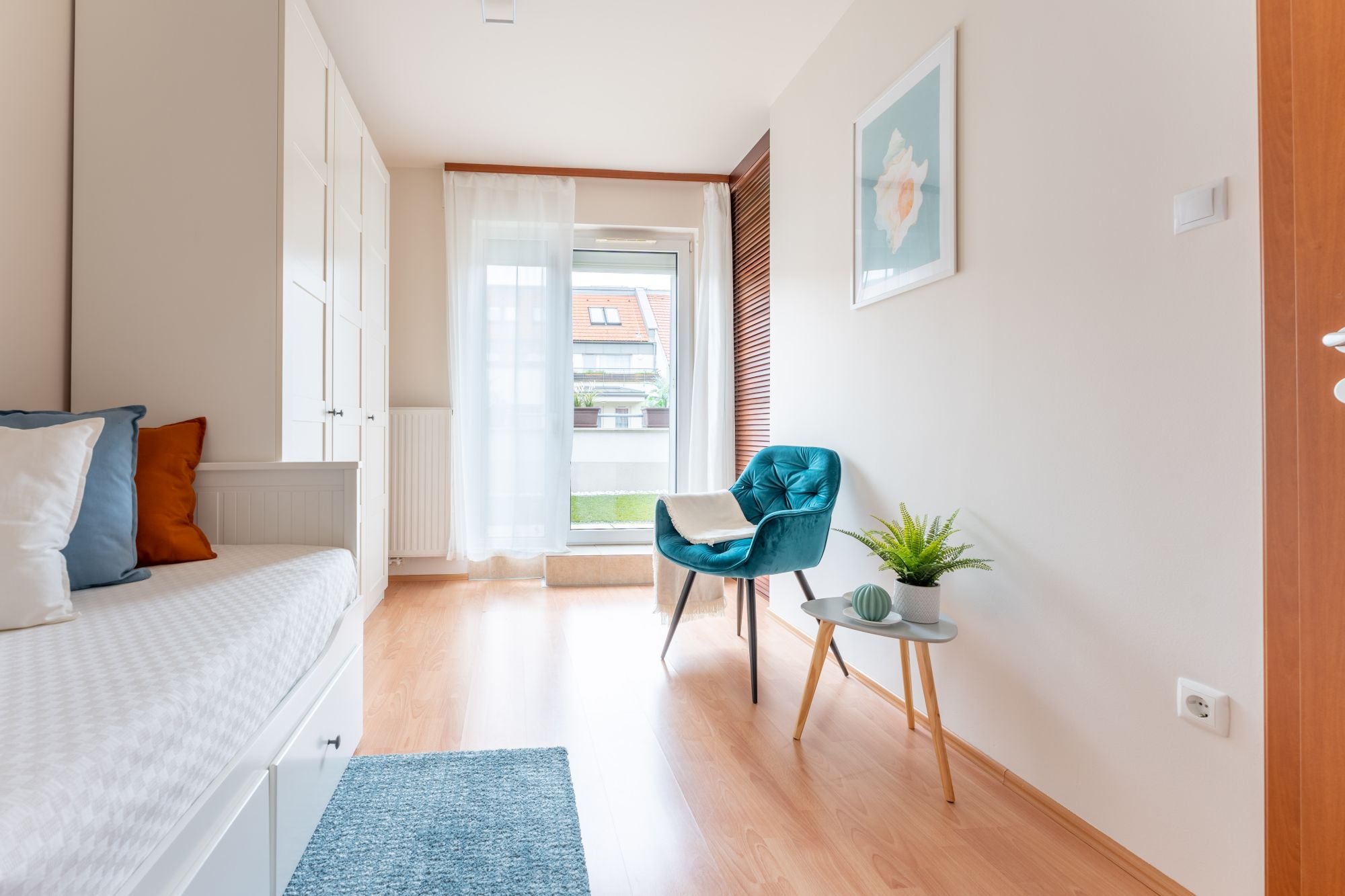 Penthouse apartment at the river Danube