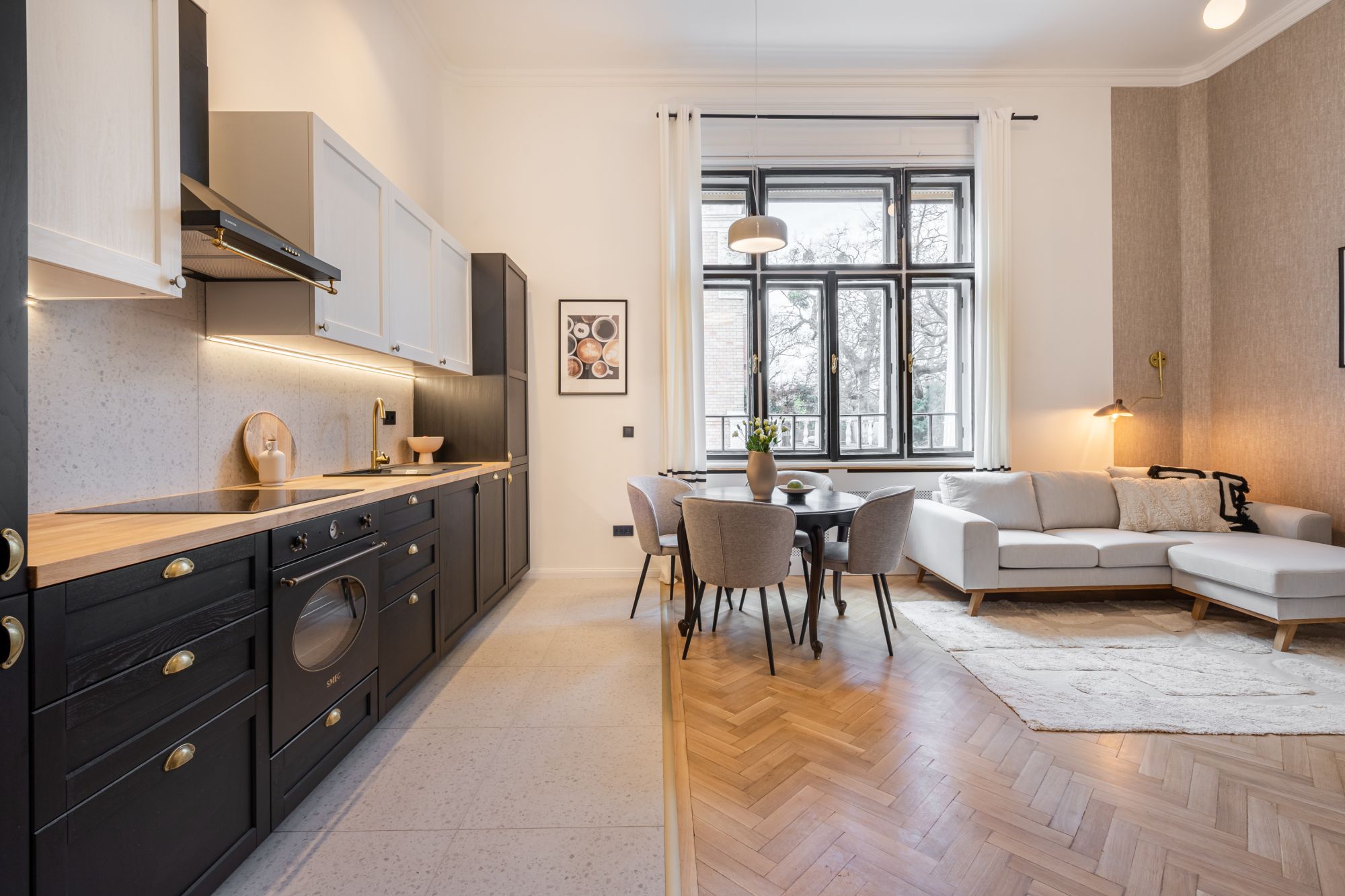 Two bedrooms apartment in diplomatic area