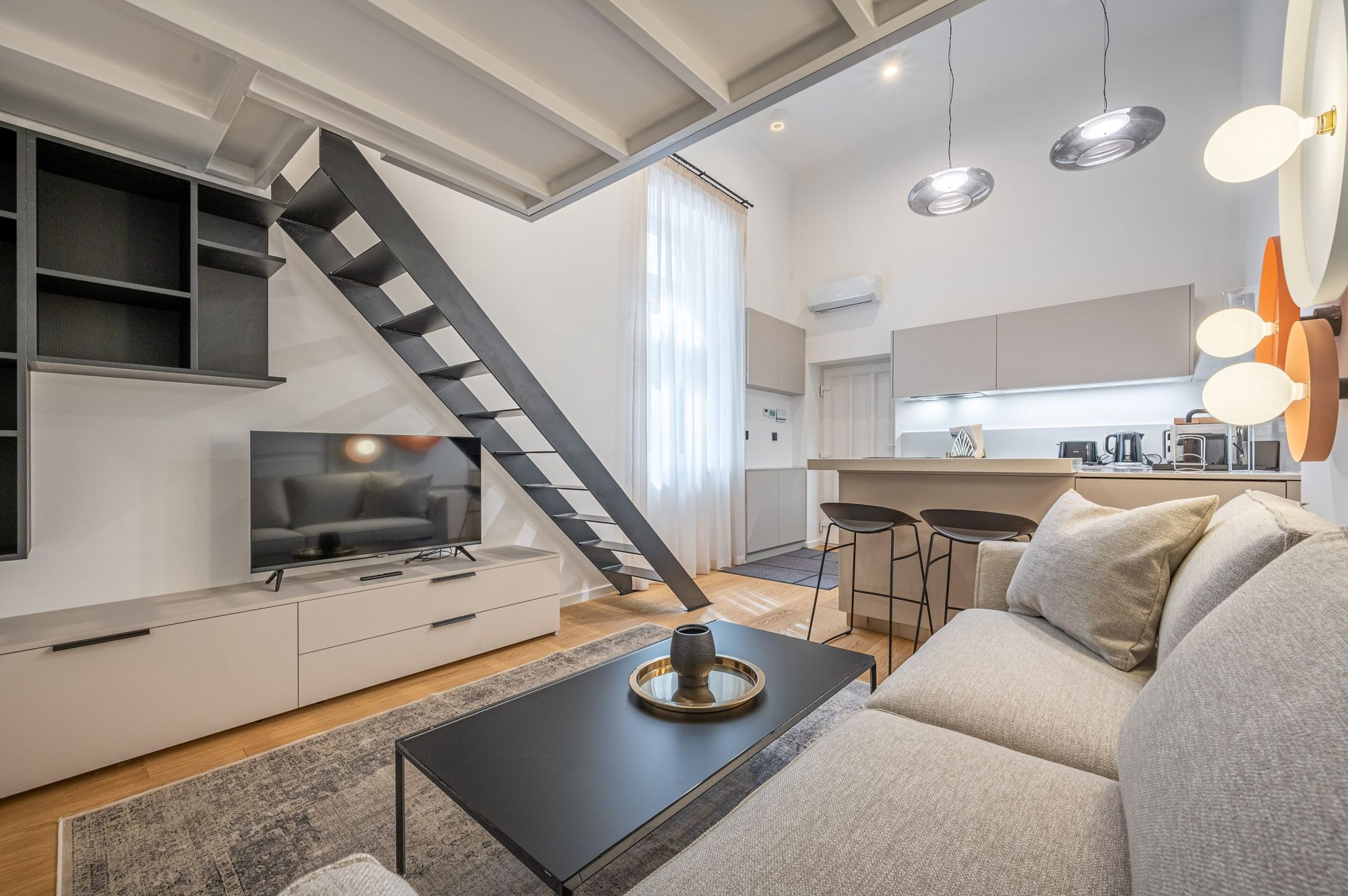 New built apartment for long term rent in district V.