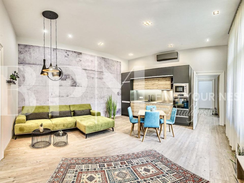 Newly renovated apartment for RENT!