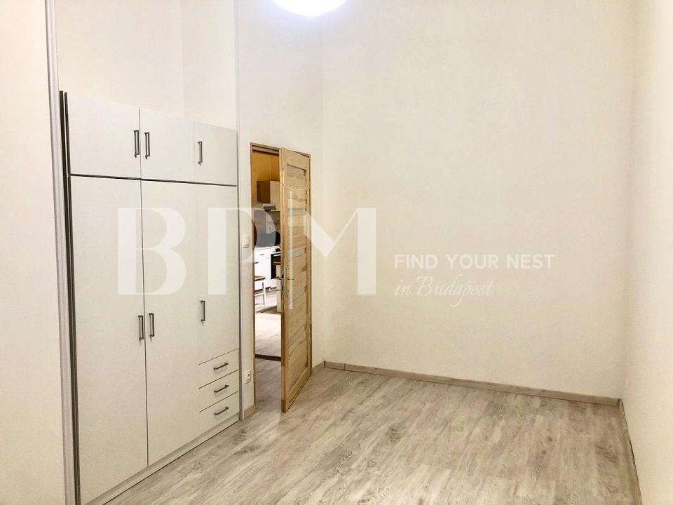 Newly renovated apartment for RENT!