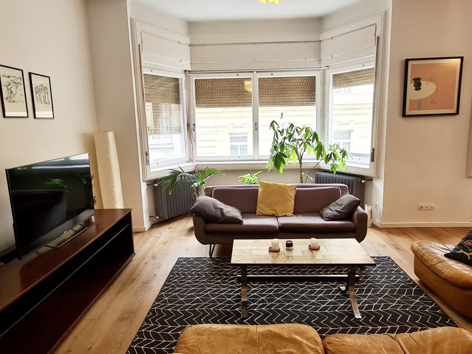 Two bedrooms apartment fro rent in district V.