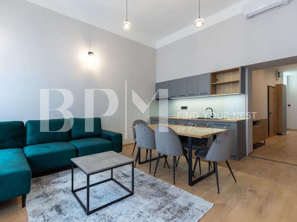 Beautiful apartment for sale near Corvin Plaza