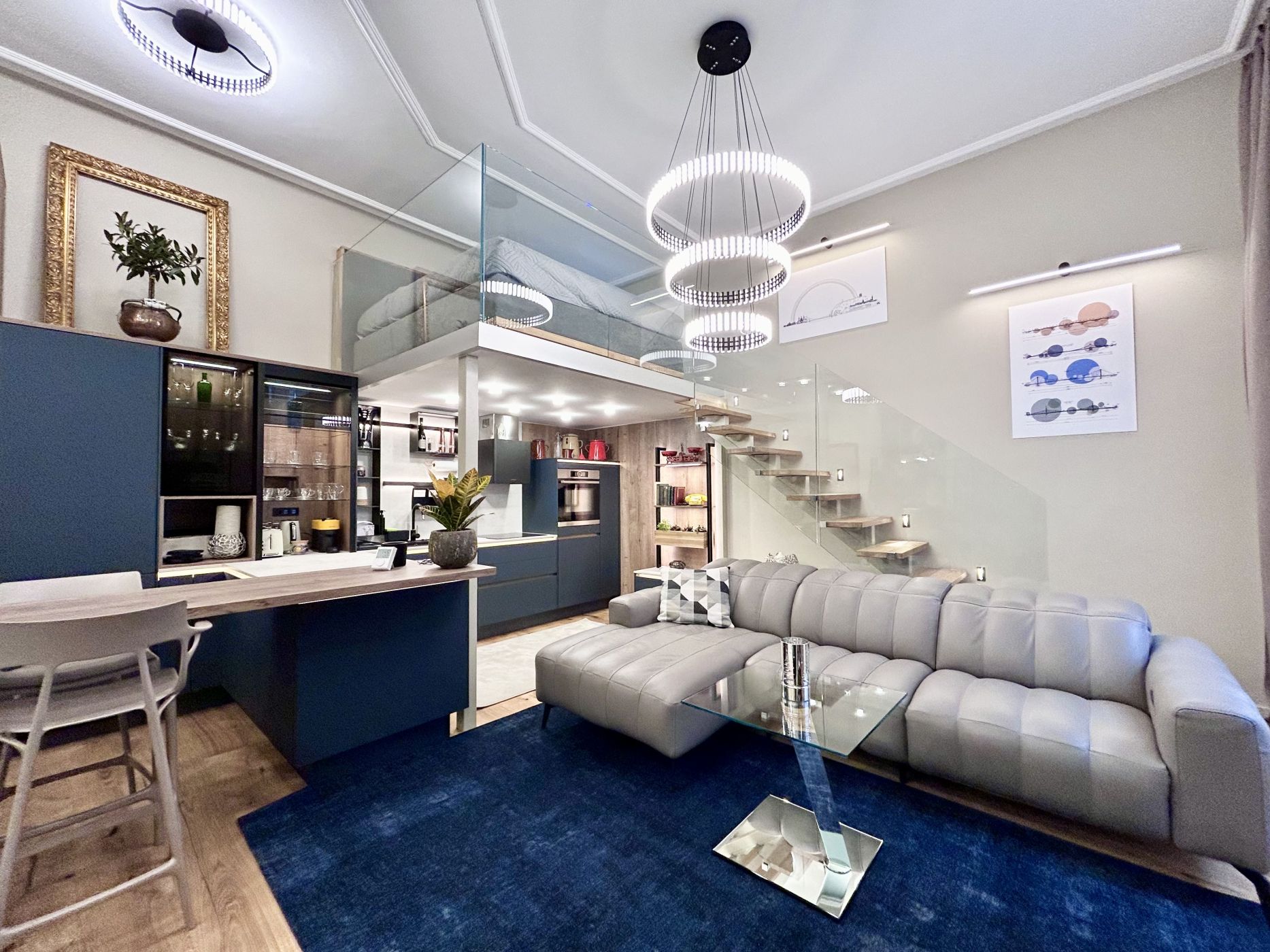 Luxury Unique Studio close to Parliament