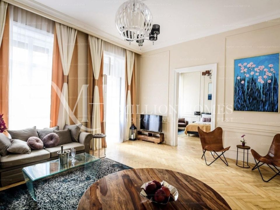 High-end apartment by Andrassy Avenue