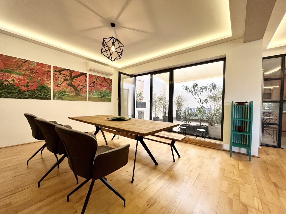 Stunning apartment for sale next to the Danube