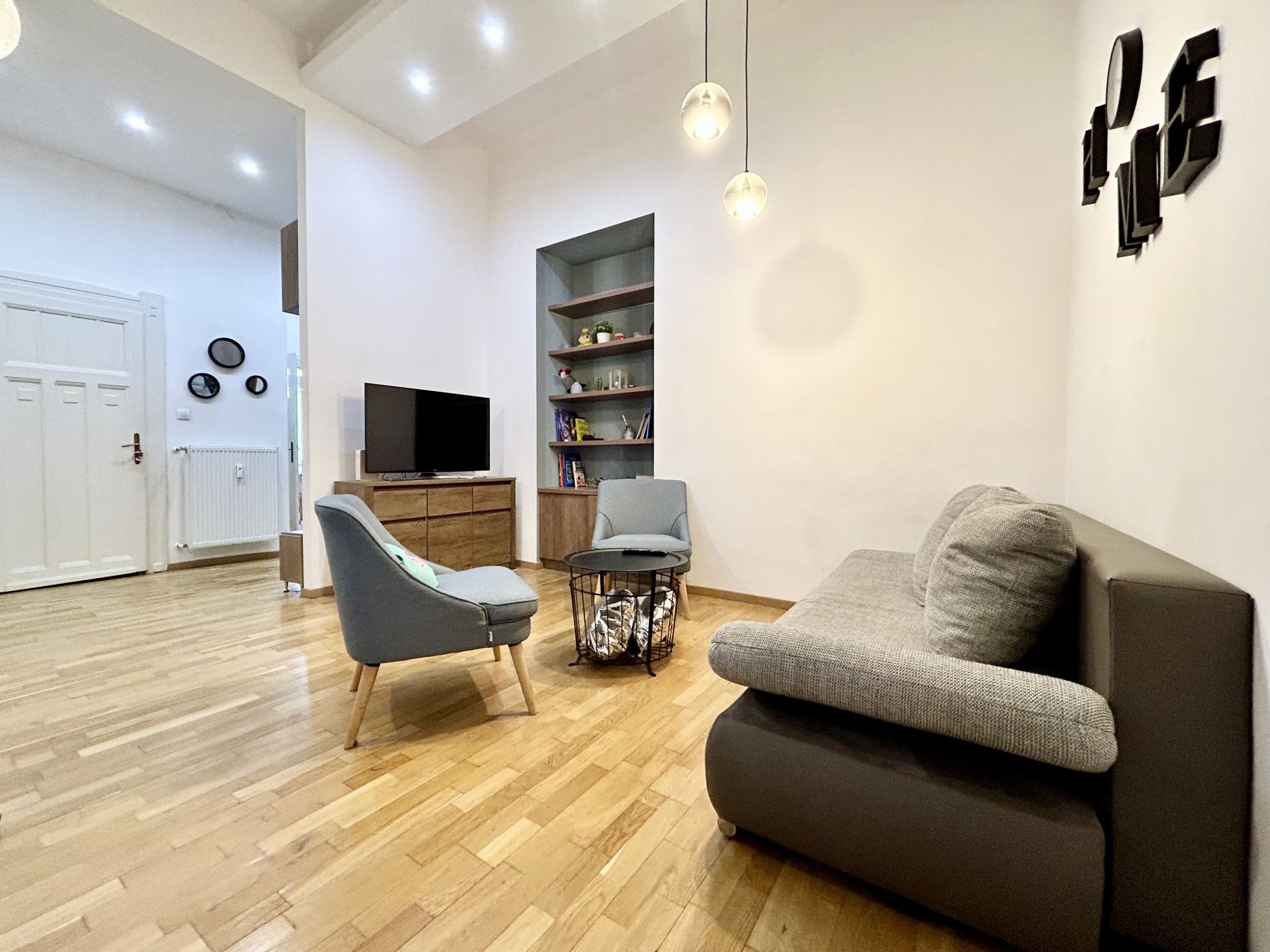 Three bedrooms apartment for sale in újlipótváros