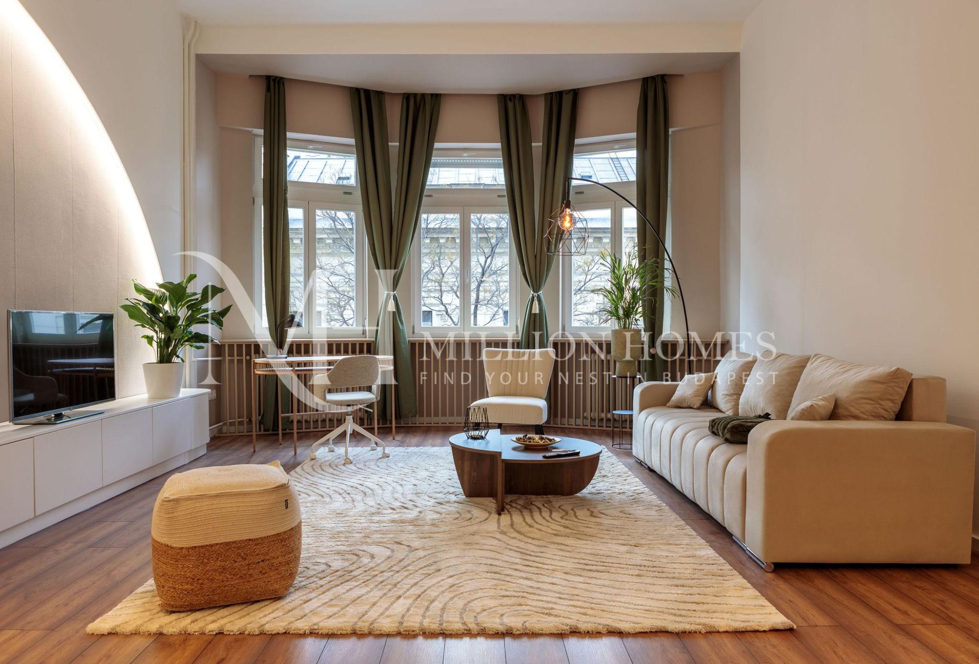 Stunning apartment next to Parliament