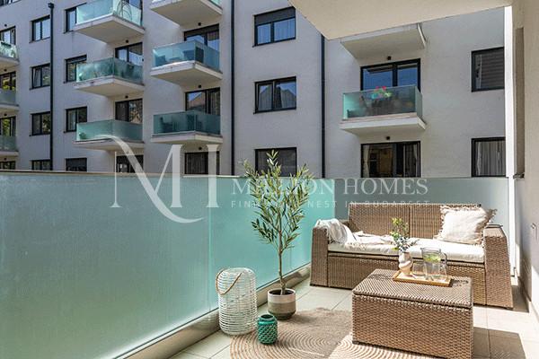 2 beds luxurious airbnb apartment FOR SALE