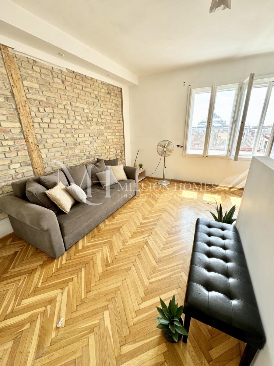 Cosy apartment with panoramic view.