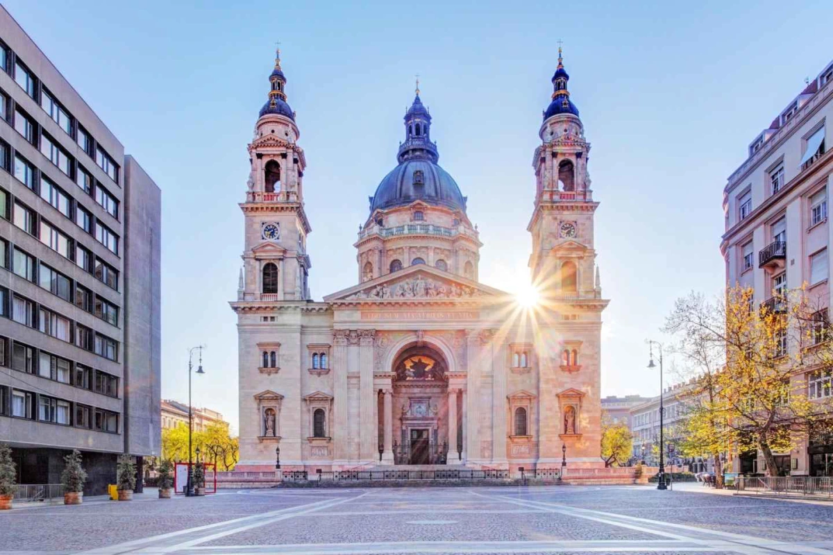 At Basilica 4 beds AIRBNB property for sale