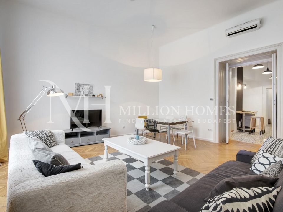 Newly renovated two bedrooms apartment
