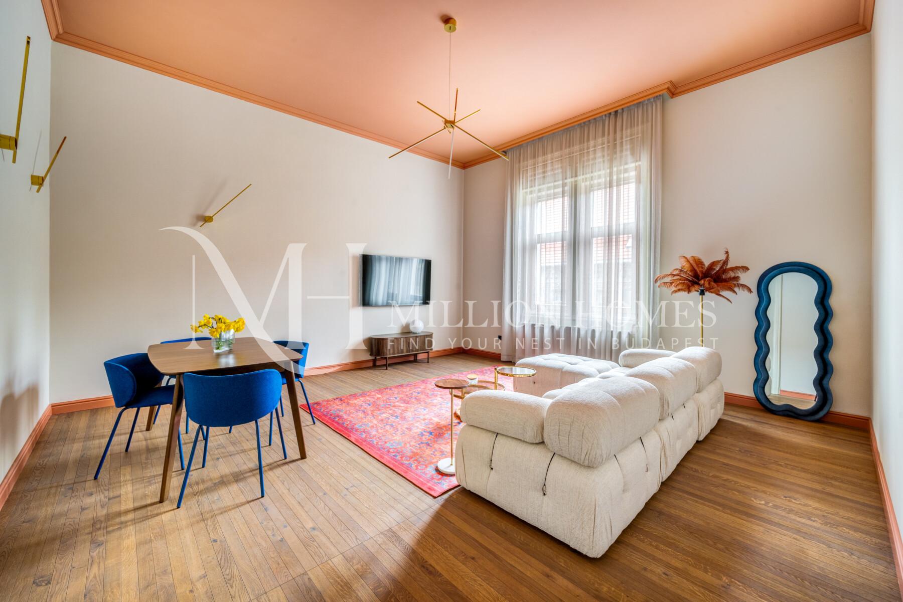 Luxurious apartment at palace quarter