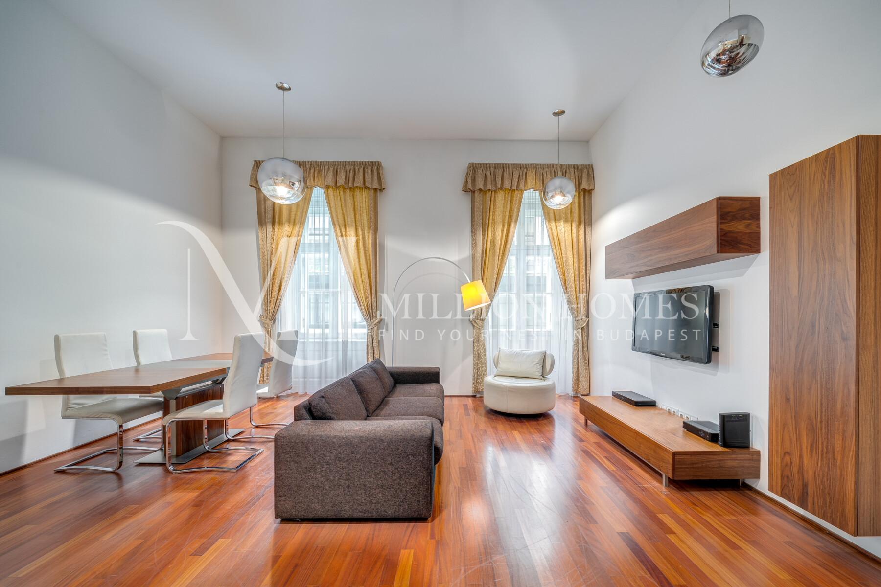Luxurious apartment in dorottya palazzo