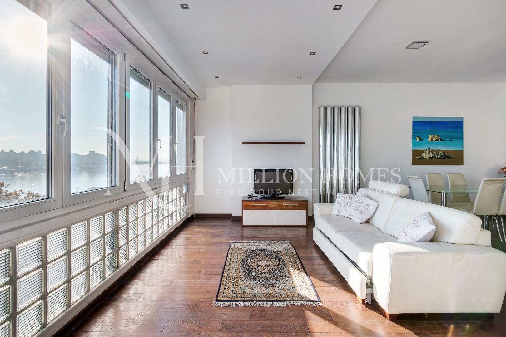 Luxurious apartment with panoramic view