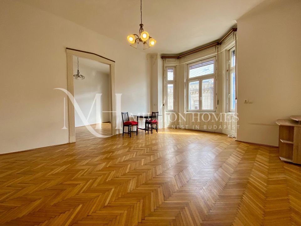 Unfurnished apartment at Astoria
