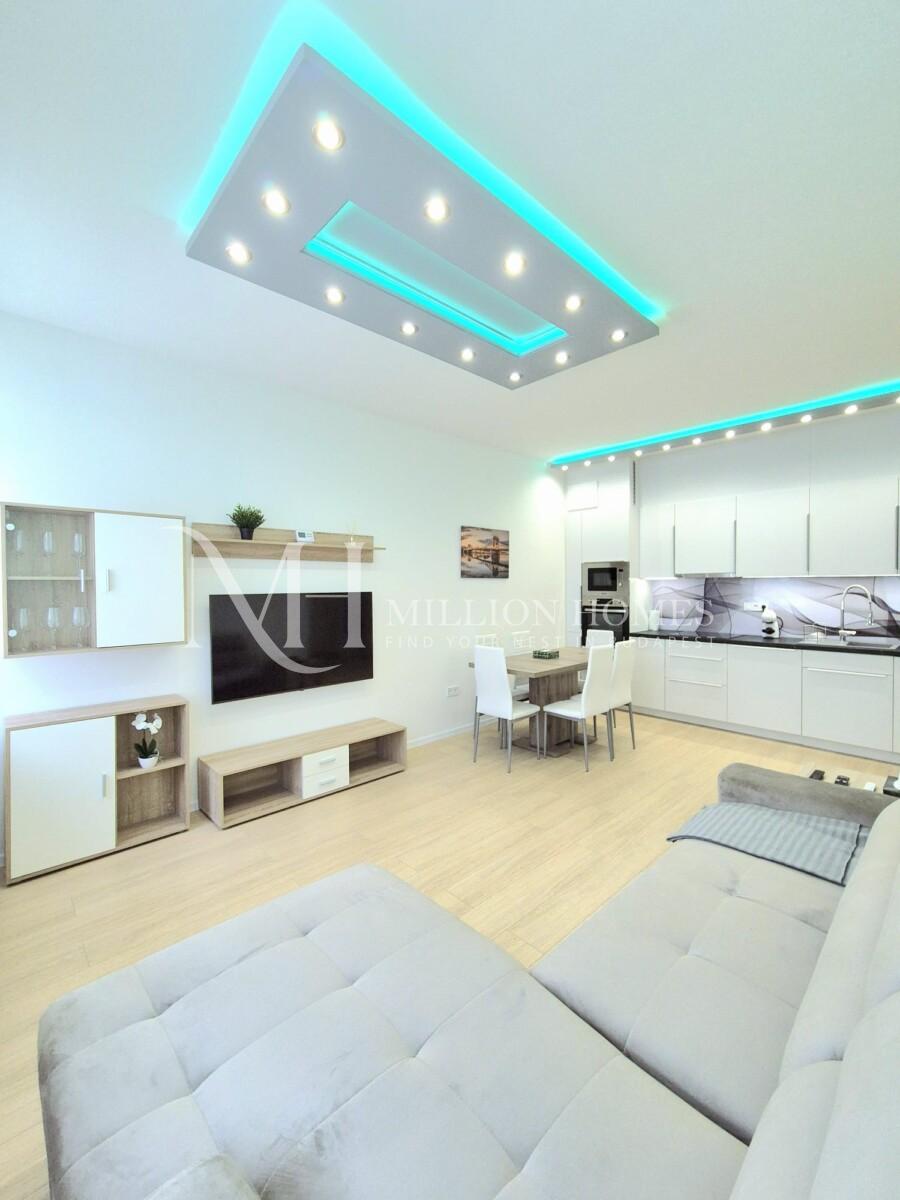 Stunningly Renovated Bright Flat in the Heart of Ferencváros