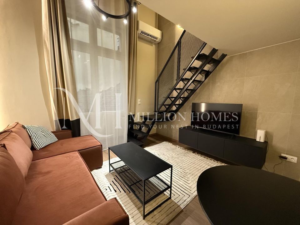 Fully Renovated Studio Flat for Sale in the heart of Budapest