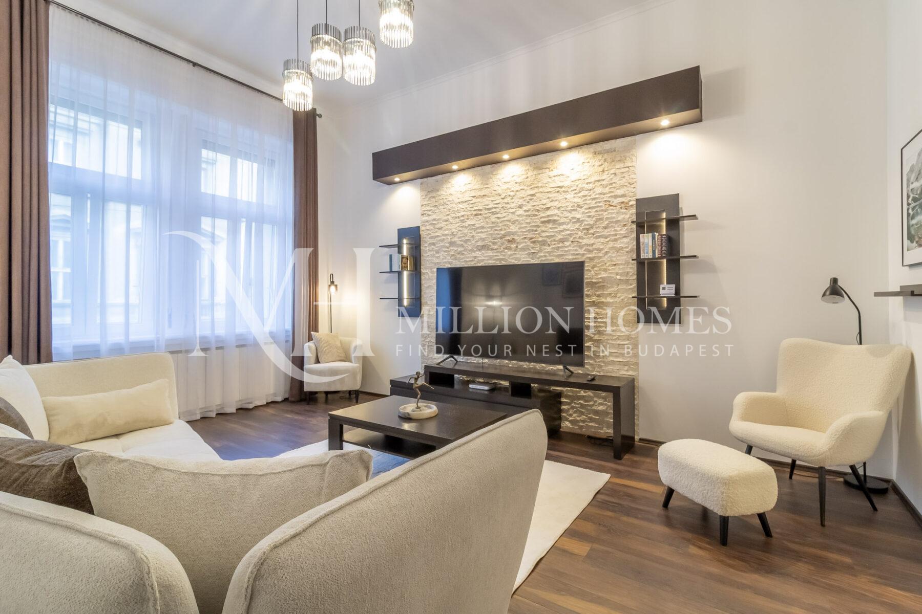 Freshly renovated apartment at oktogon