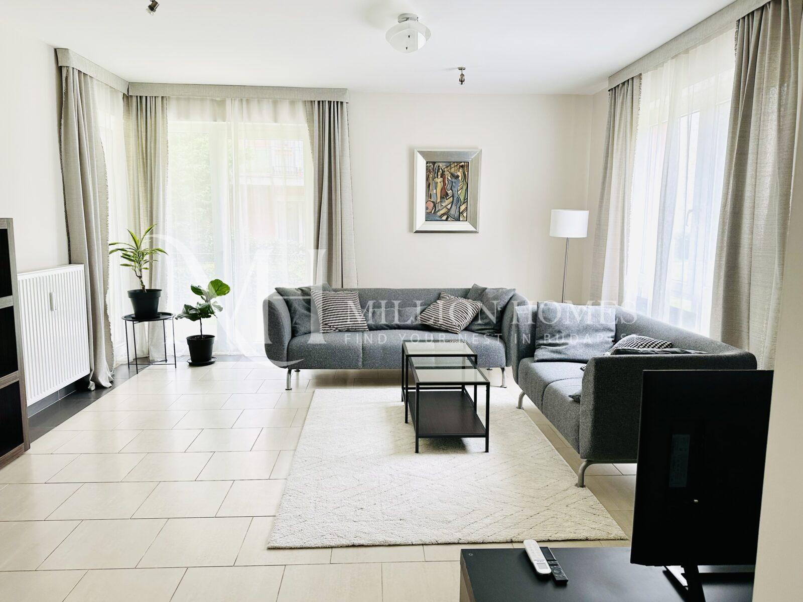 Fully furnished, 2-Bedroom, pet friendly apartment in Buda
