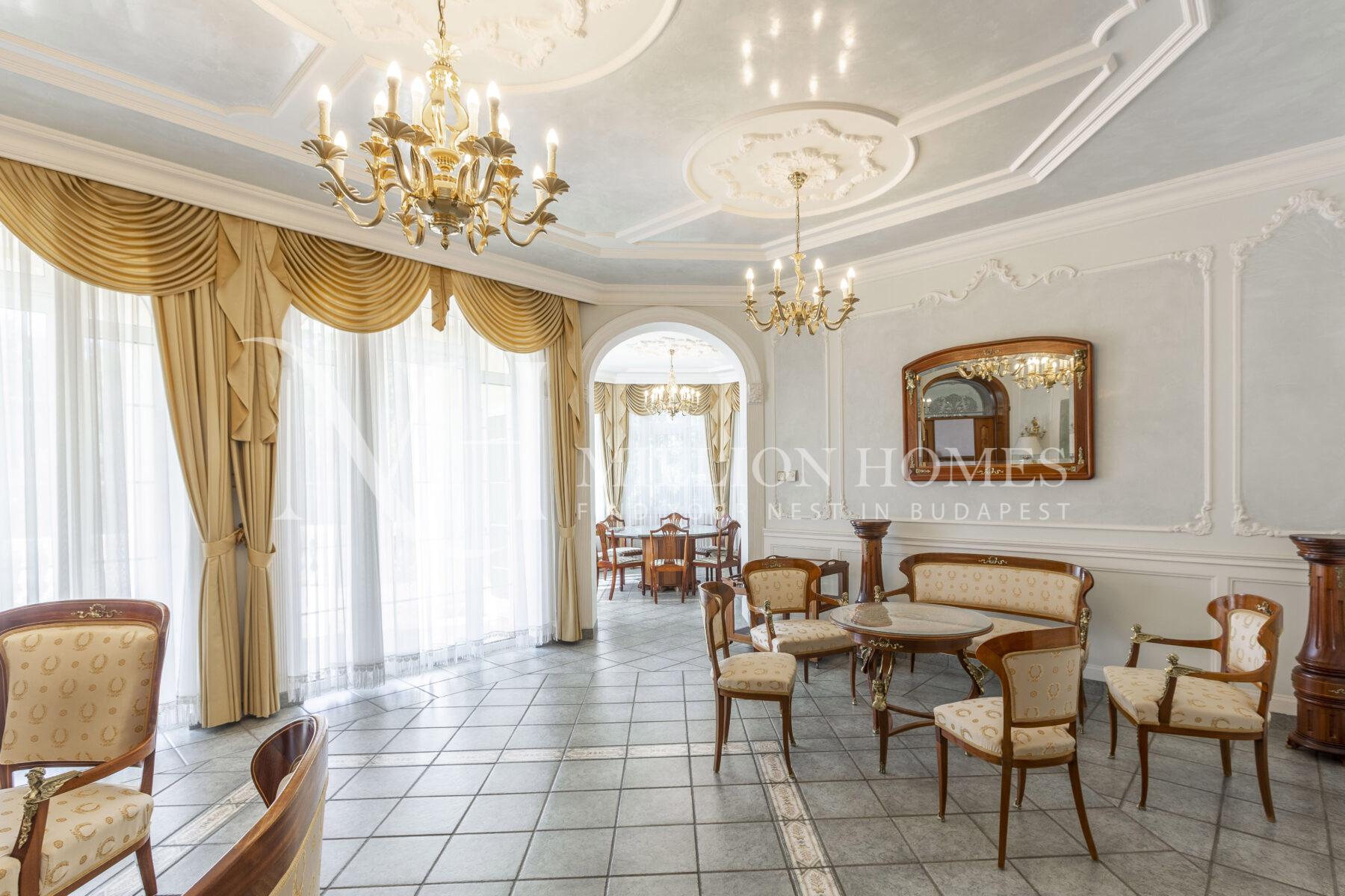 Distinguished 8-Bedroom Villa in Törökvész, Perfect for Diplomatic Use