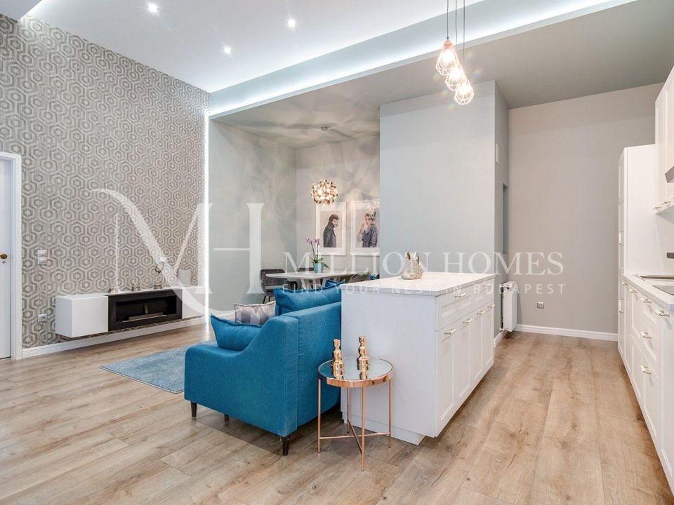 Beautifully renovated downtown property