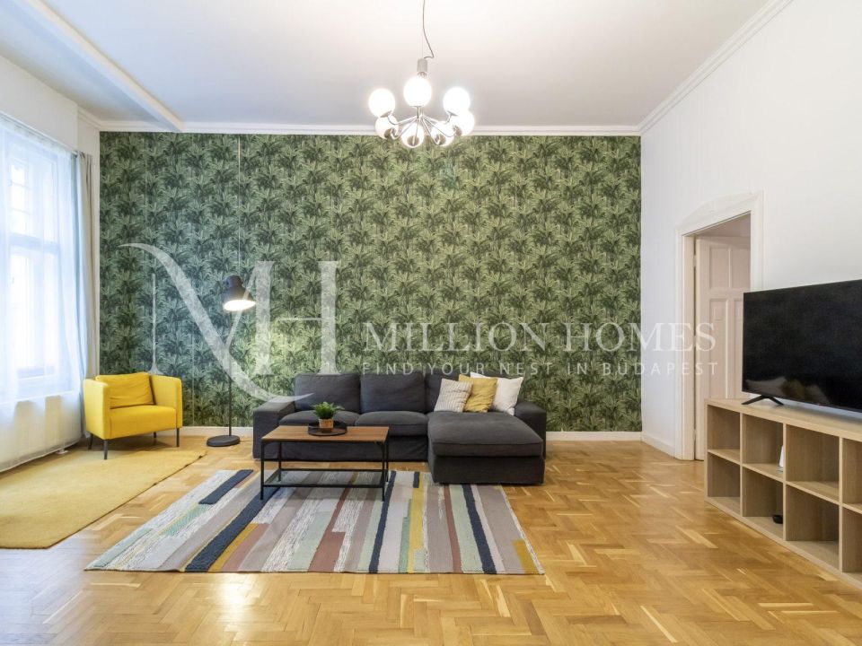 Renovated two-bedroom apartment with balcony