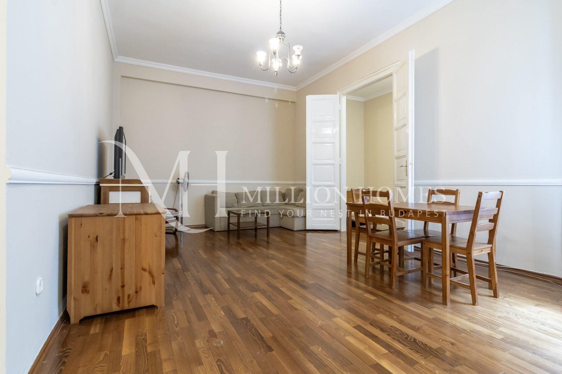 Spacious apartment for rent near szabadság square